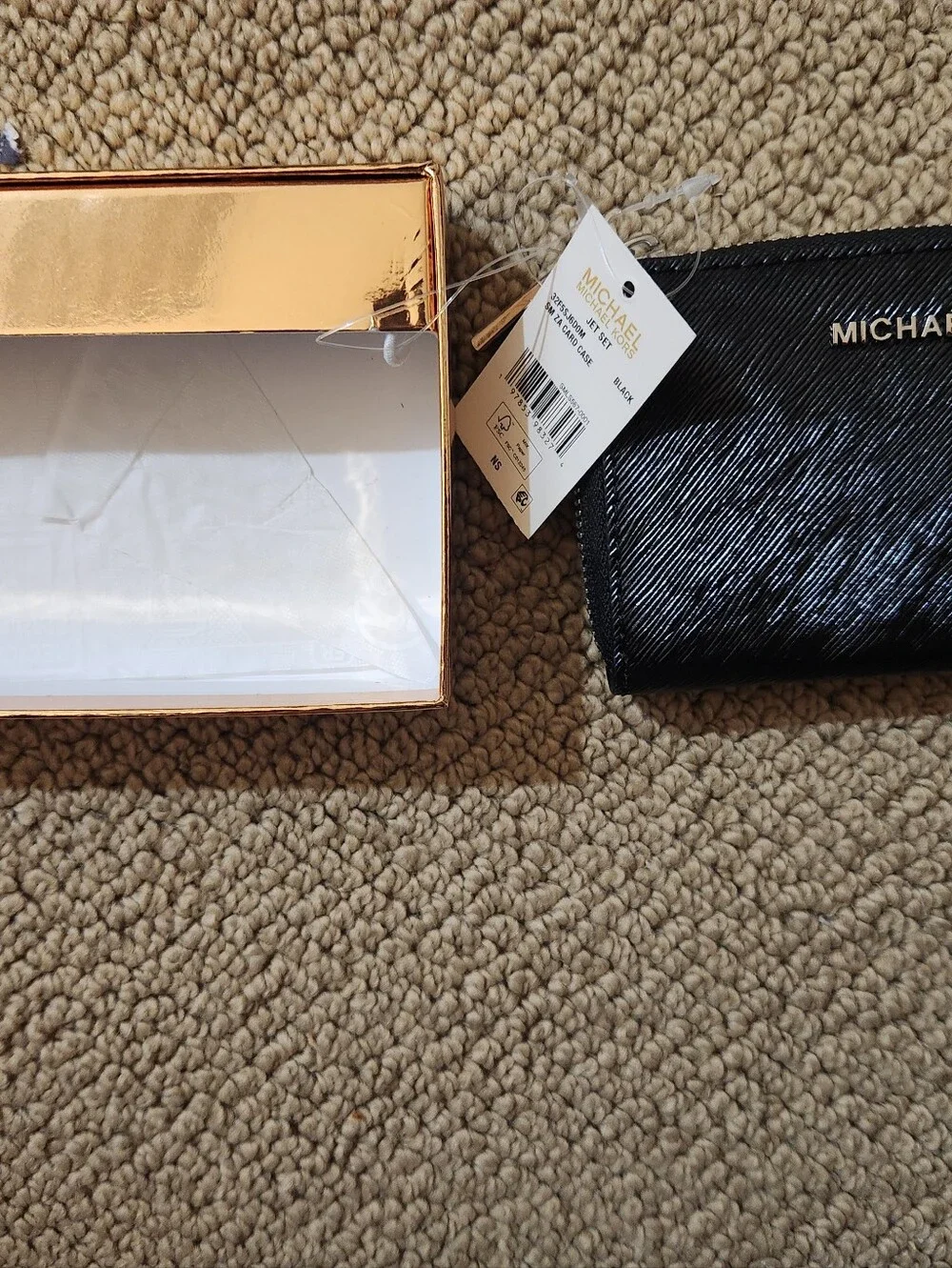 MICHAEL Michael Kors Black Saffiano Zip Wallet with Gold Hardware